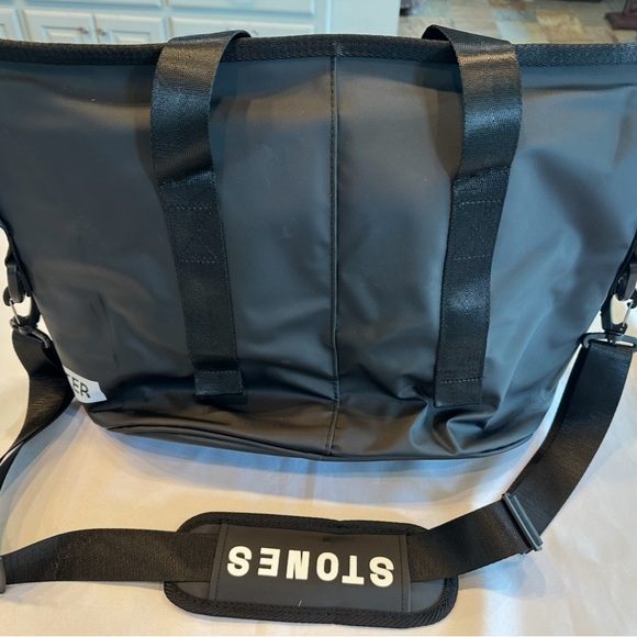 Rolling Stones 2019 No Filter Tour VIP Insulated Cooler Tote Bag - Picture 6 of 13